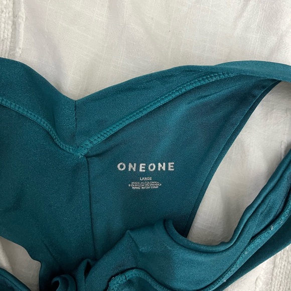ONEONE bikini set size large - Picture 2 of 3